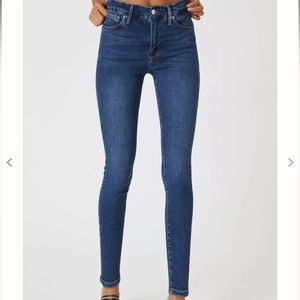 Good American good legs jeans